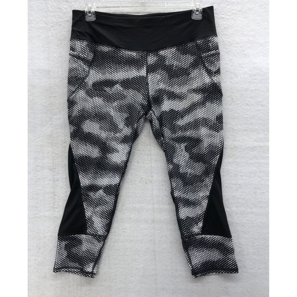 Danskin Now Athletic Leggings Size Large 12-14 Black Pixel Camouflage Workout
